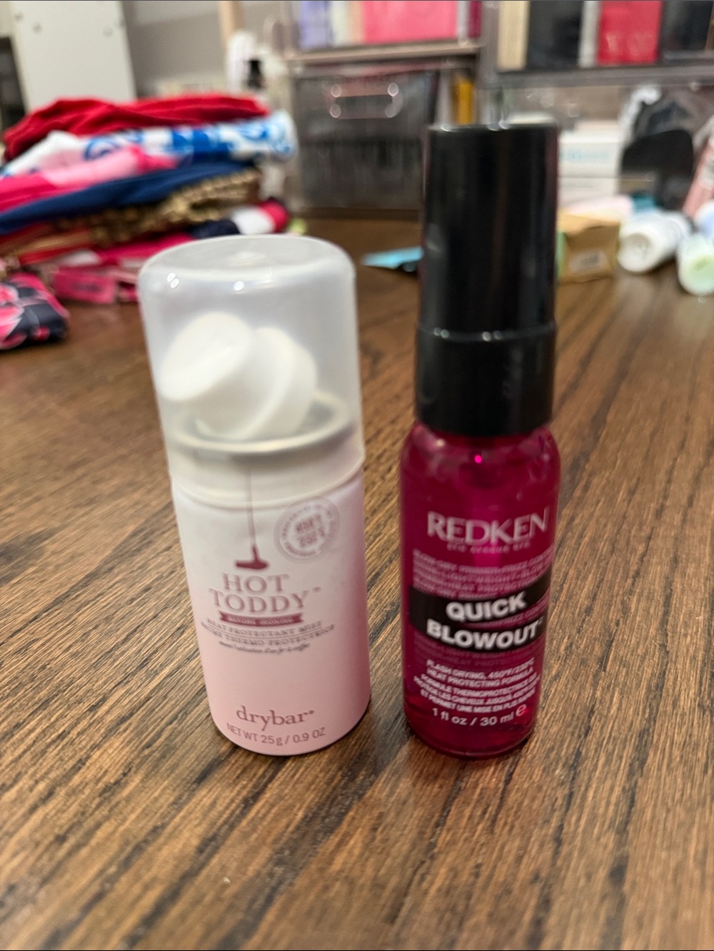 Redken Quick Blowout Heat Protecting Spray & Dry Bar Hot Toddy